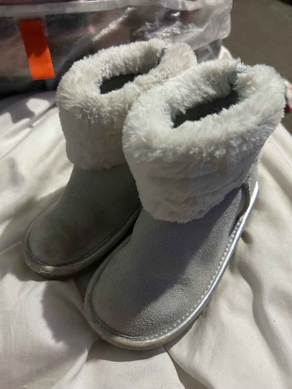 Nautica Kids Cozy Faux-Fur Cuffed Winter Booties - Silver/White